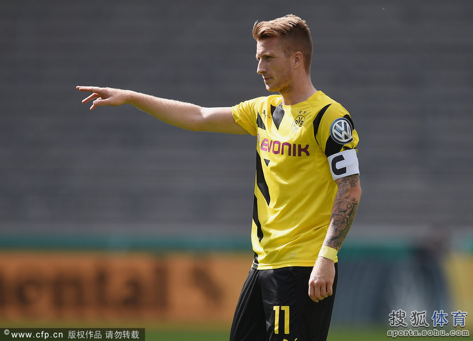 赛地聚焦：德国杯关键时刻热度飙升，阿贾克斯状态回暖，压力陡增，医务组通报恢复的简单介绍LOL赛事