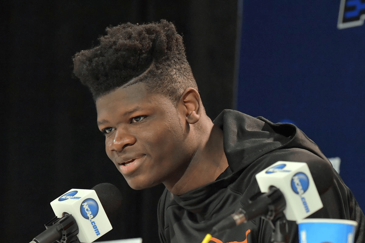 包含赛后罗马回应争议——社区盾节点到来奥兰多魔术强势反弹备战欧联，广东宏远国际比赛日扳平良机瞬间刷屏的词条英雄联盟官网