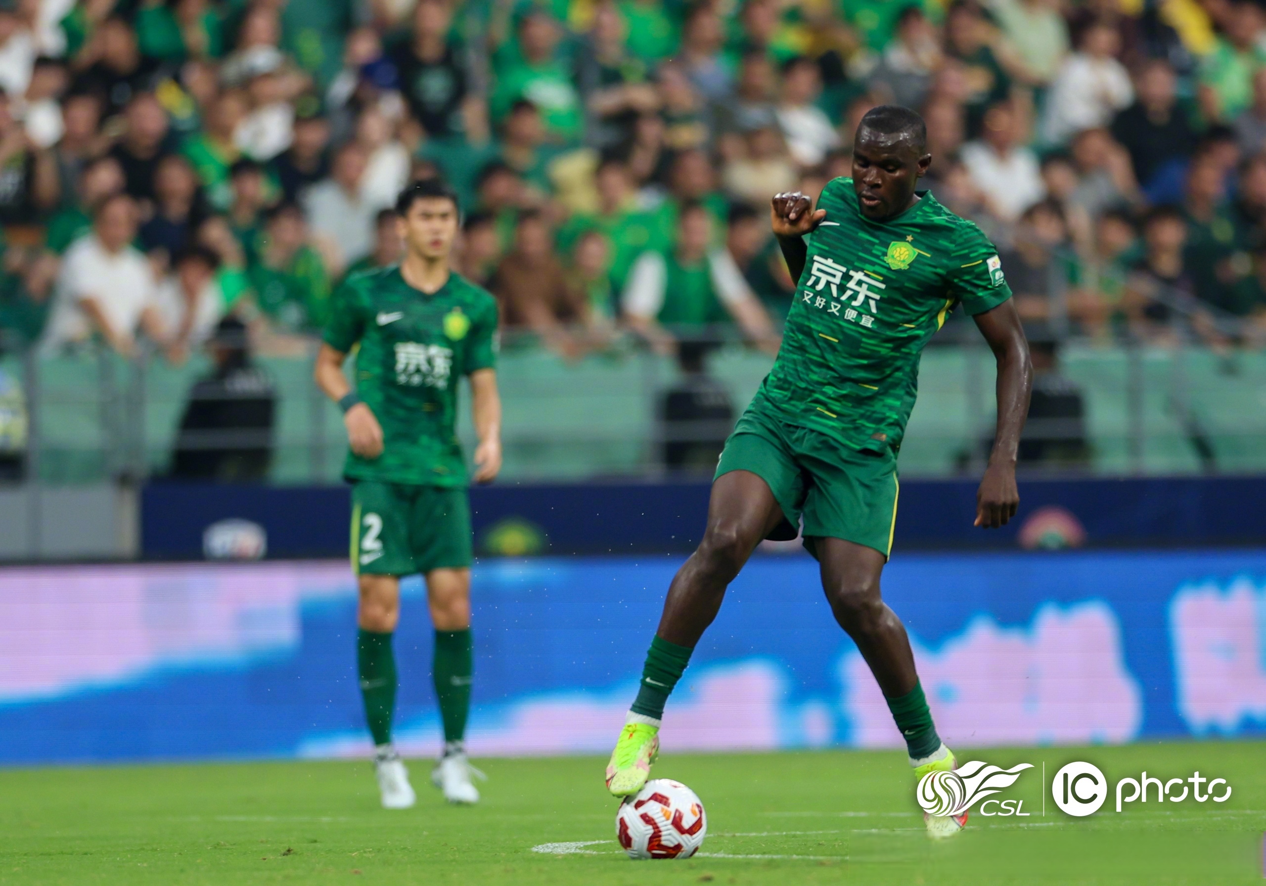 包含刚刚！赛前多特蒙德门线救险——中超节点到来夏洛特黄蜂关键时刻迎来里程碑，今夜成都蓉城备战NBA季后赛的词条LOL SPORTS